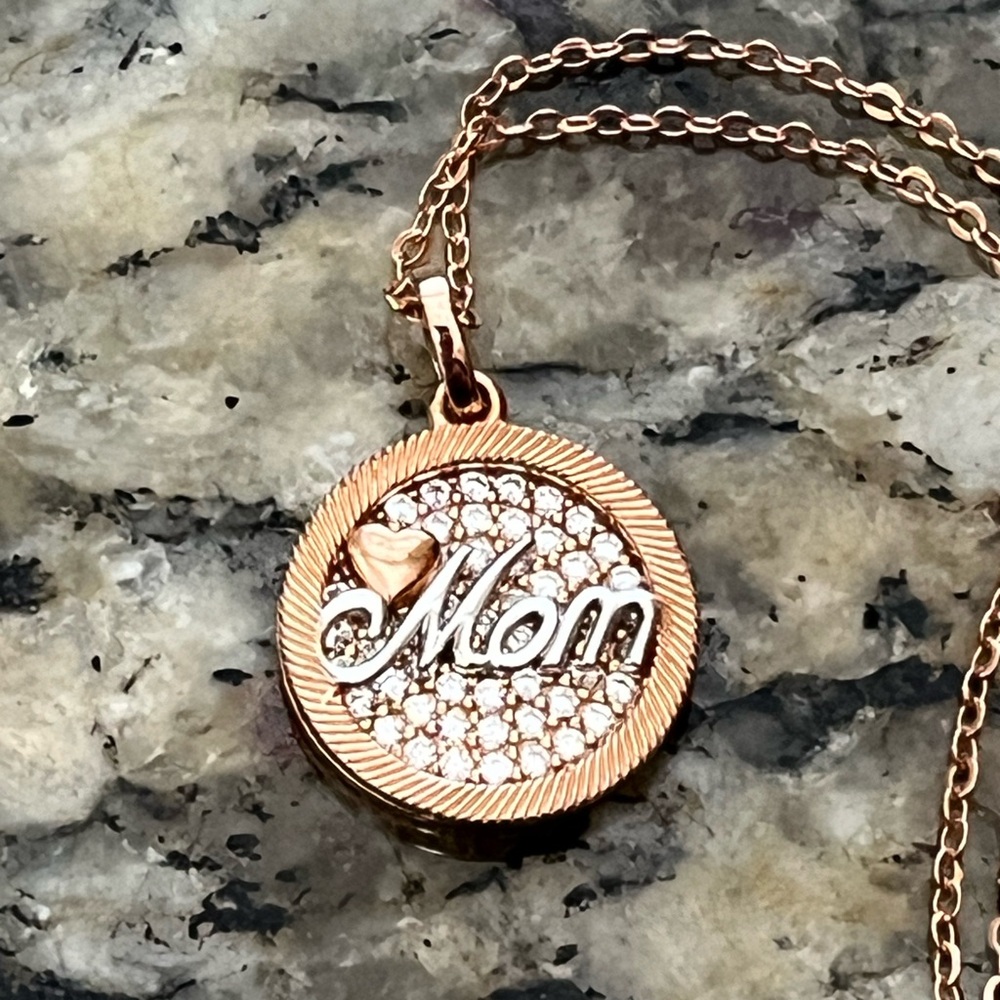 Rose Gold Double Zirconium Stones Medallion Pendant Necklace - Picture 3 of 9